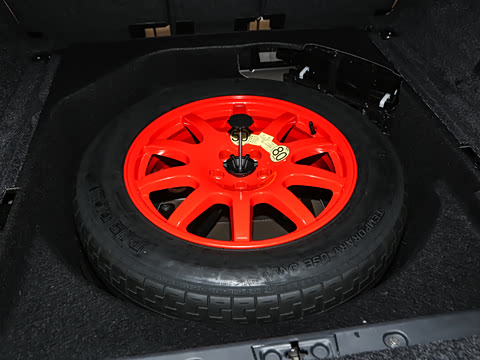 2025�� 3.0 L6 400PS ʢ���ӳ���