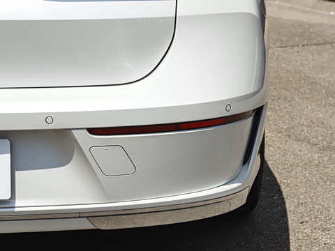 2023�� 740Li ������ ������װ