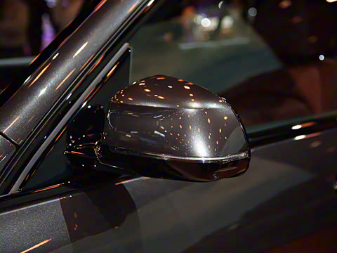 2025�� xDrive 40Li ������M�˶���ҹ��װ