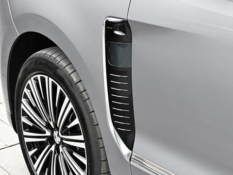 2026�� 102kWh �����е�������