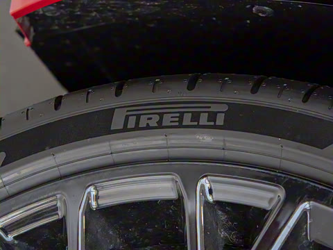 2026�� TFSI quattro 150kW �����޶���