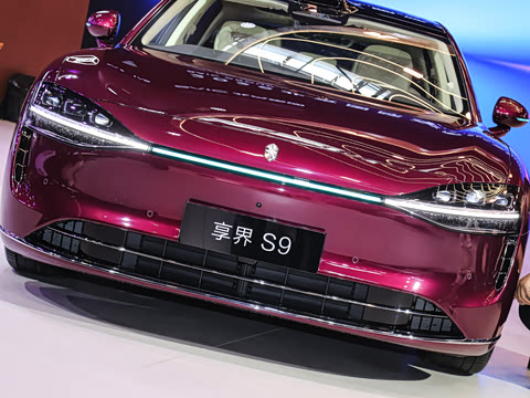 2026�� ���� Ultra ���� 53kWh (896�߼����״