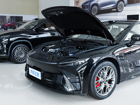 2027�� ���� 302 Max�����״��