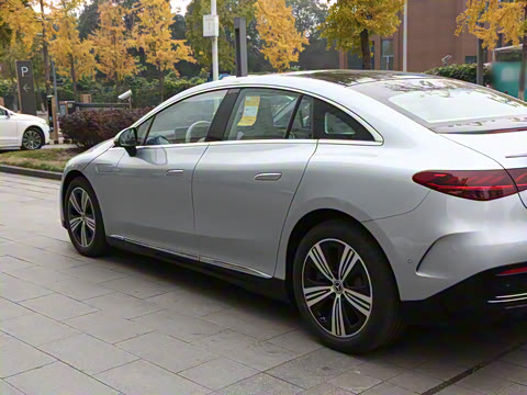 2026 500 4MATIC ȷ