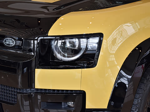 2026�� 110 3.0T P400 TROPHY������