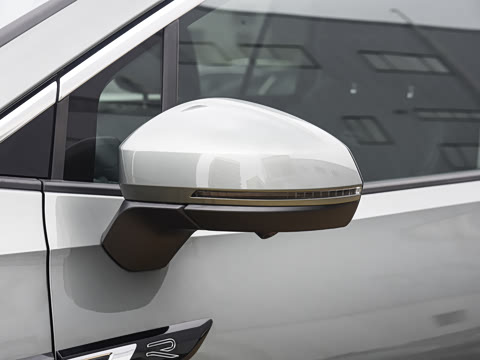 2026�� 450TSI �����콢 6��