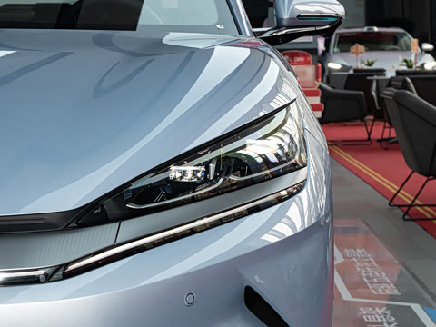 2025�� EV 545KM������