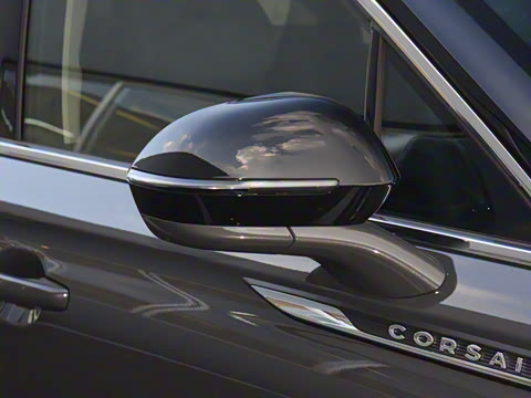 2025�� 2.0T ����������