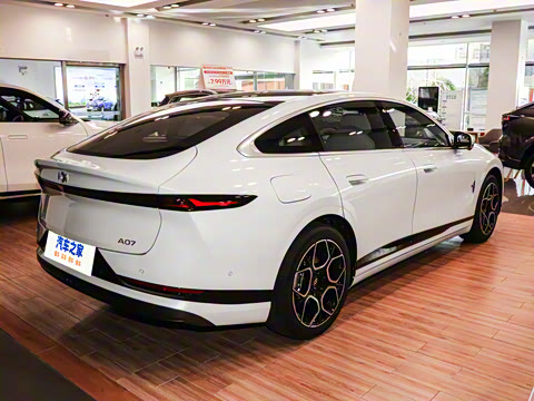 2026�� ������������� 730������