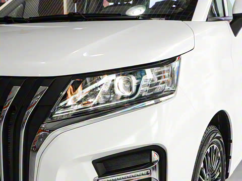 2025�� 401KM ������м�Ӫ�� 8��