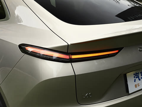 2025�� 85kWh ������