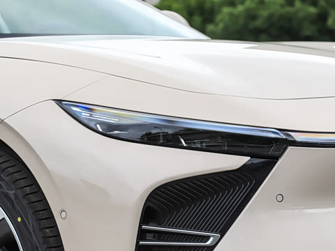 2027�� ���� 860 Max�����״��