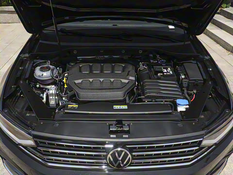 2025�� �Ŀ��� ������ 330TSI DSG������