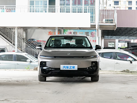 2027�� 670������
