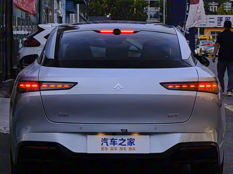 2025�� 710 Max��