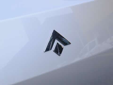 2025�� 710 Max��