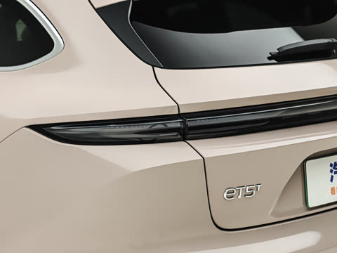 2025�� 100kWh Touring