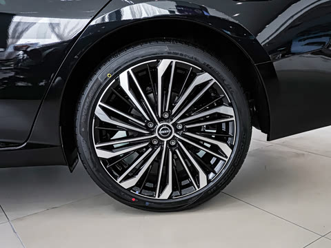 2026�� �������� 2.0T S380��ʦ��