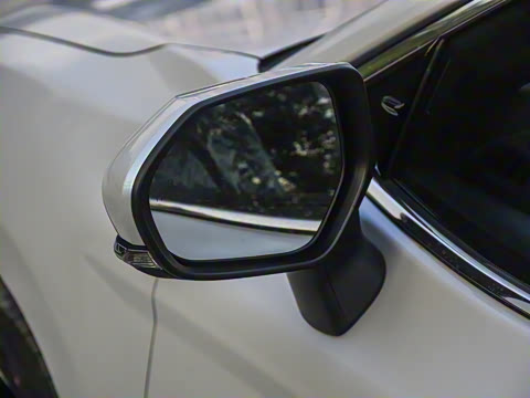 2026�� 2.0S �˶���