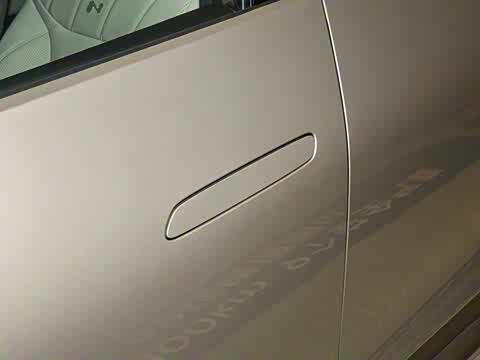 2025�� Ultra ������