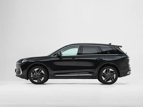 2026�� 2.0T ����������