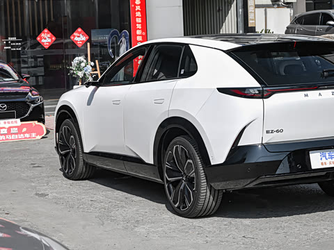 2026�� ����600 Max�˶���