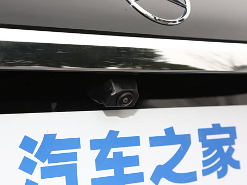 2026�� GLS 450 4MATIC ������