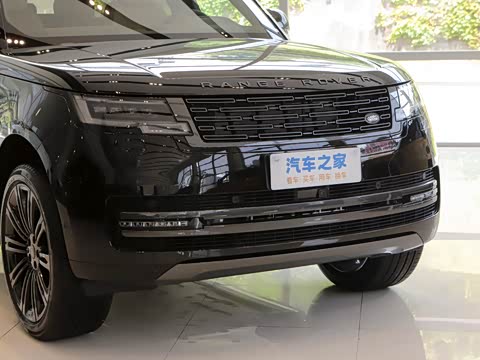 2026�� 3.0 L6 360PS SE�����