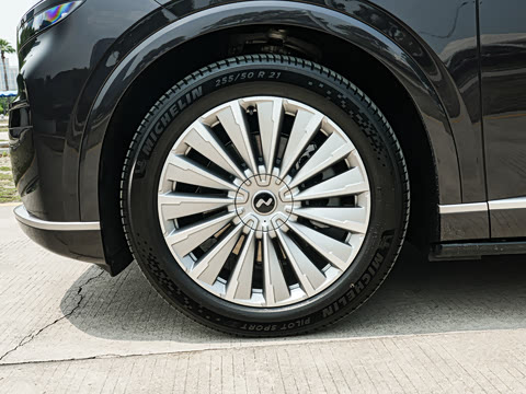 2026�� Ultra+ ������