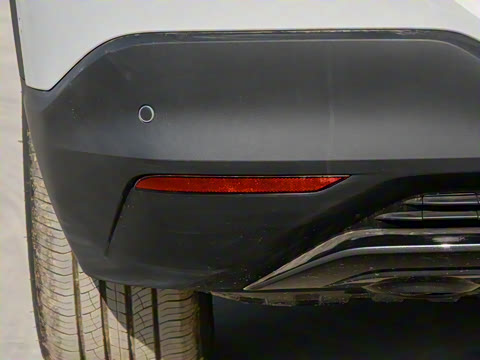 2026�� 215Max���̰�