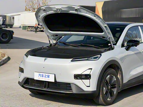 2026�� 215Max���̰�