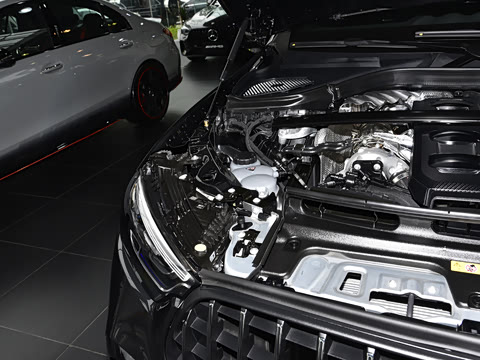 2025�� AMG GLC 43 4MATIC ����SUV