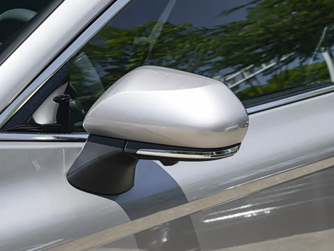 2026�� ˫�� 2.0HS �˶���