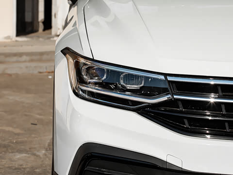 2026�� ���ڿ� 300TSI �Զ��������ڰ�