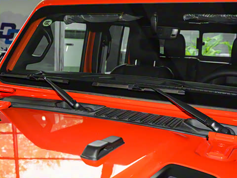 2023�� 3.6L Overland