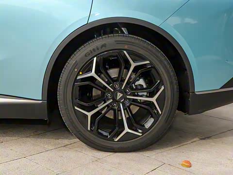 2026�� 240Ultra��ΪǬ��ADS SE��