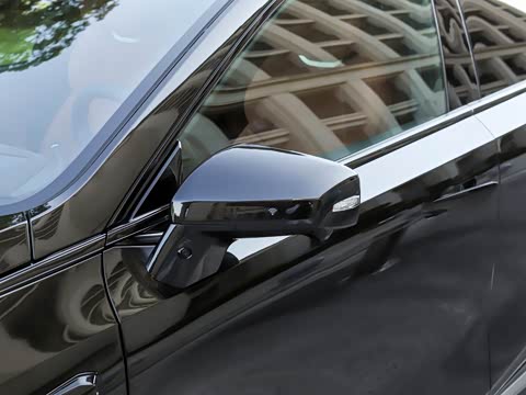 2026�� 550Ultra��ΪǬ��ADS SE��