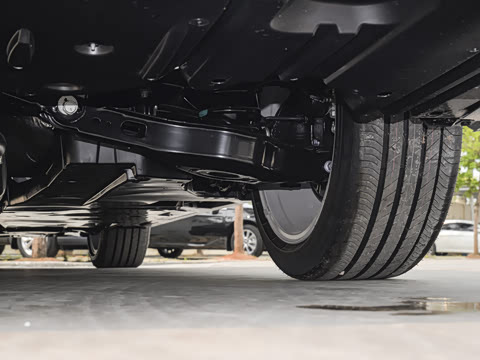 2026�� 2.0L ������