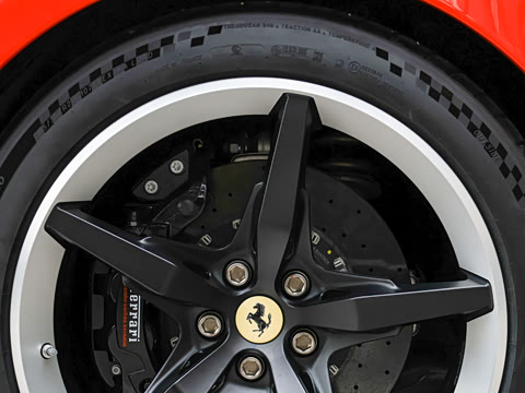 2025�� 3.0T V6 Speciale A