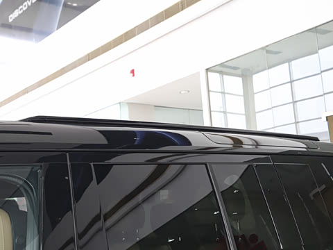 2026�� 110 3.0T P400 X-Dynamic HSE