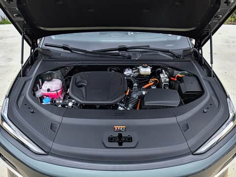 2026�� 225km EM-i Զ�����ǺӰ�