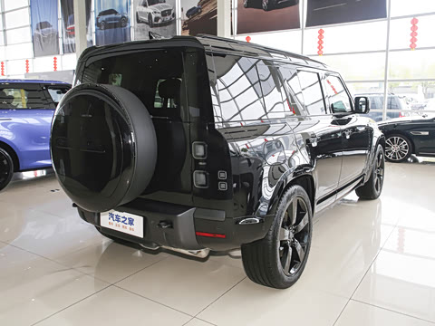 2026�� 110 3.0T P400 X-Dynamic HSE