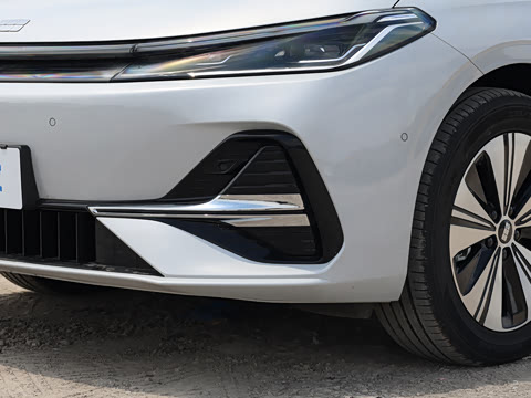 2026�� EM-i 235km ̽��+��