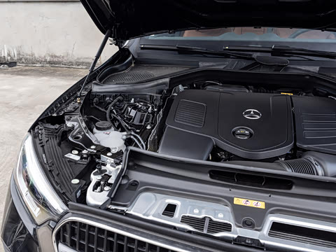 2026�� �Ŀ� GLC 260 L 4MATIC ������