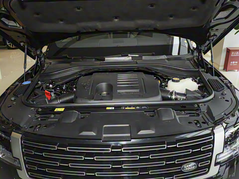 2025�� 3.0 L6 360PS ʢ����