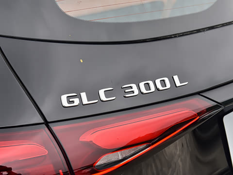 2026�� �Ŀ� GLC 300 L 4MATIC ������ 7��