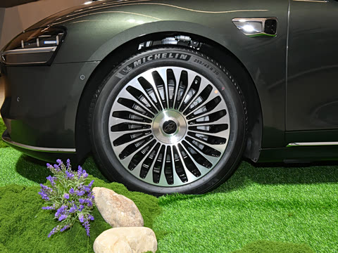 2025�� ���� ����Ultra