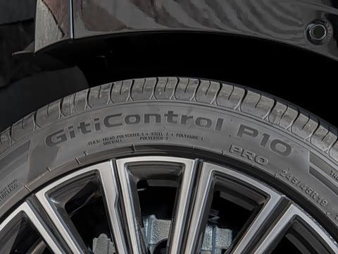 2026�� 225km EM-i Զ�����ǺӰ�