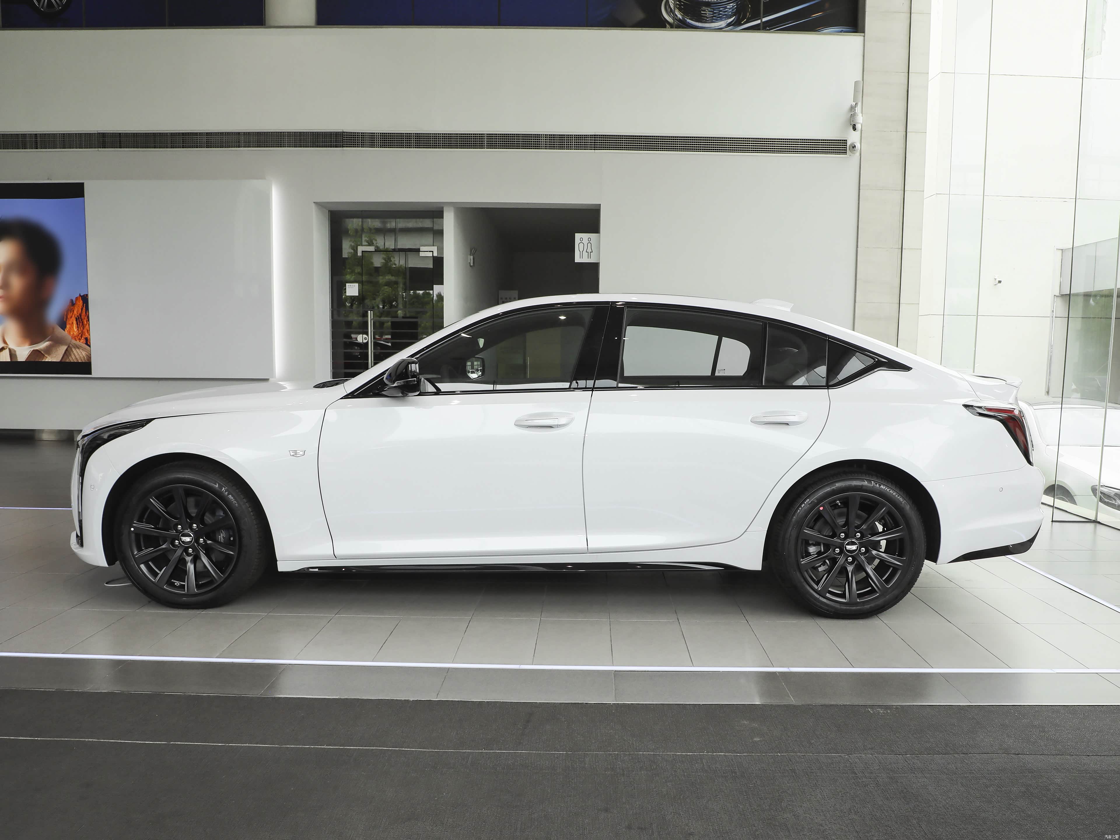 Cadillac CT5, миниатюра 4