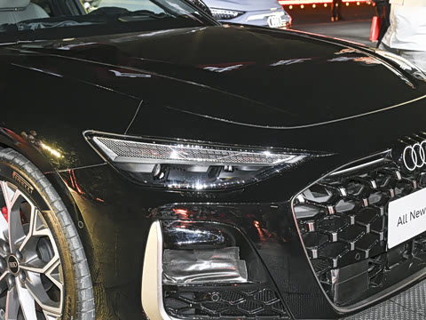 2026�� 3.0T ������